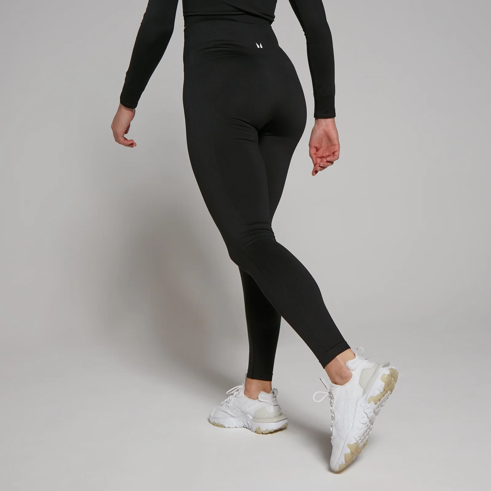 MP Women's Shape Seamless 7/8 Leggings - Black - L Image 2
