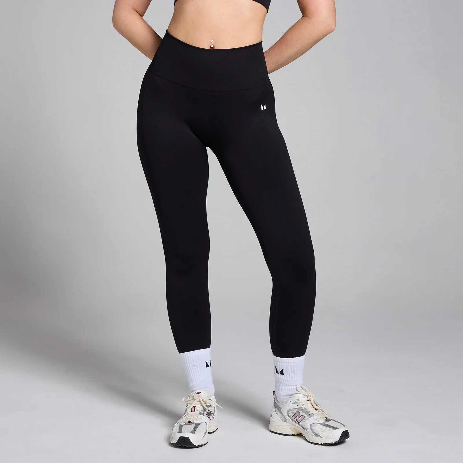 MP Women's Shape Seamless Leggings - Black - M Image 1