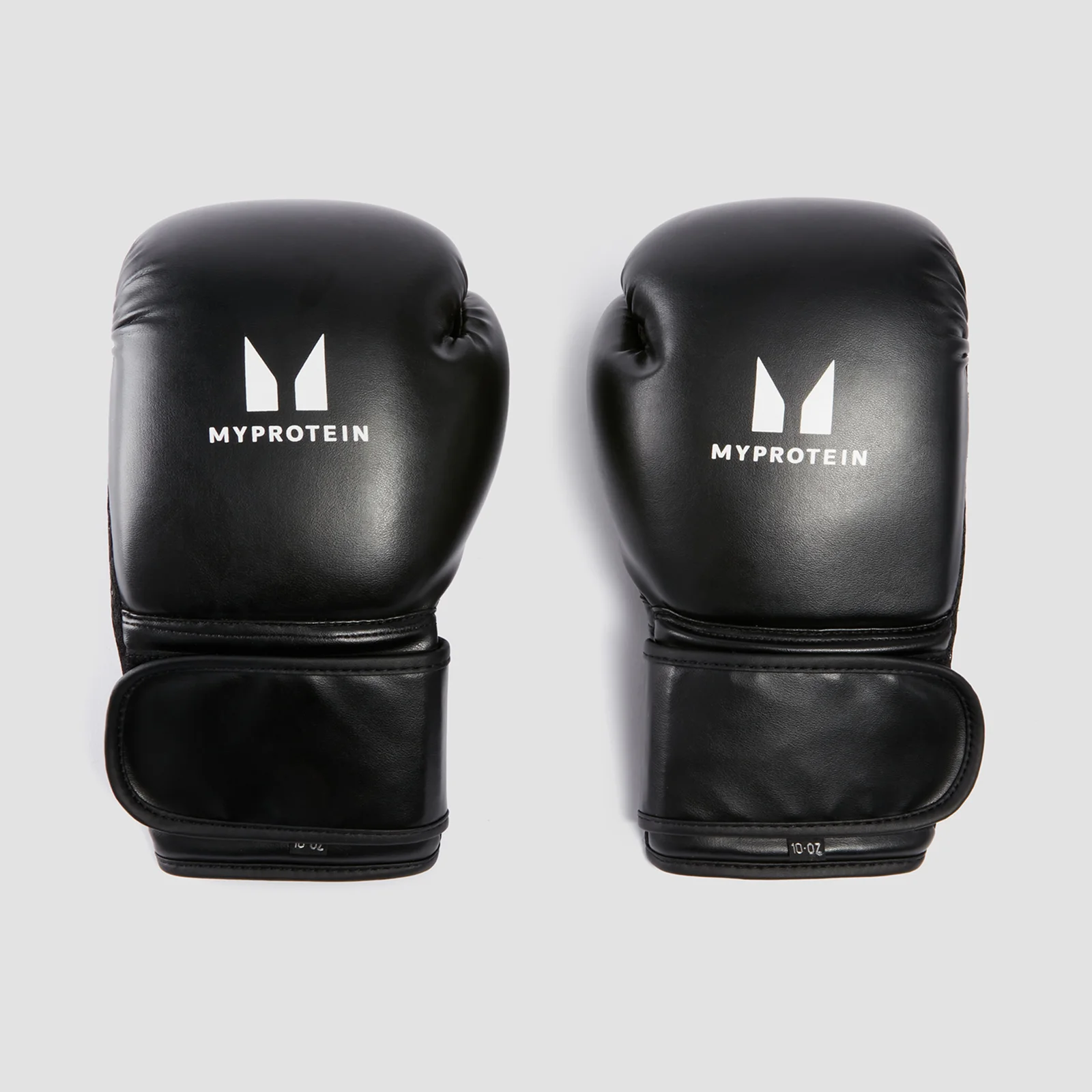 Myprotein Boxing Gloves - Black - 8oz Image 1