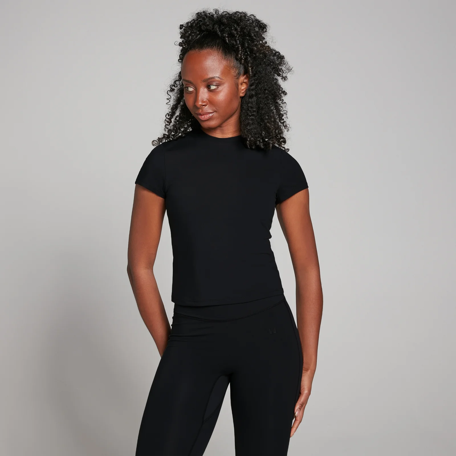 MP Women's Tempo Body Fit Short Sleeve T-Shirt - Black - S Image 1