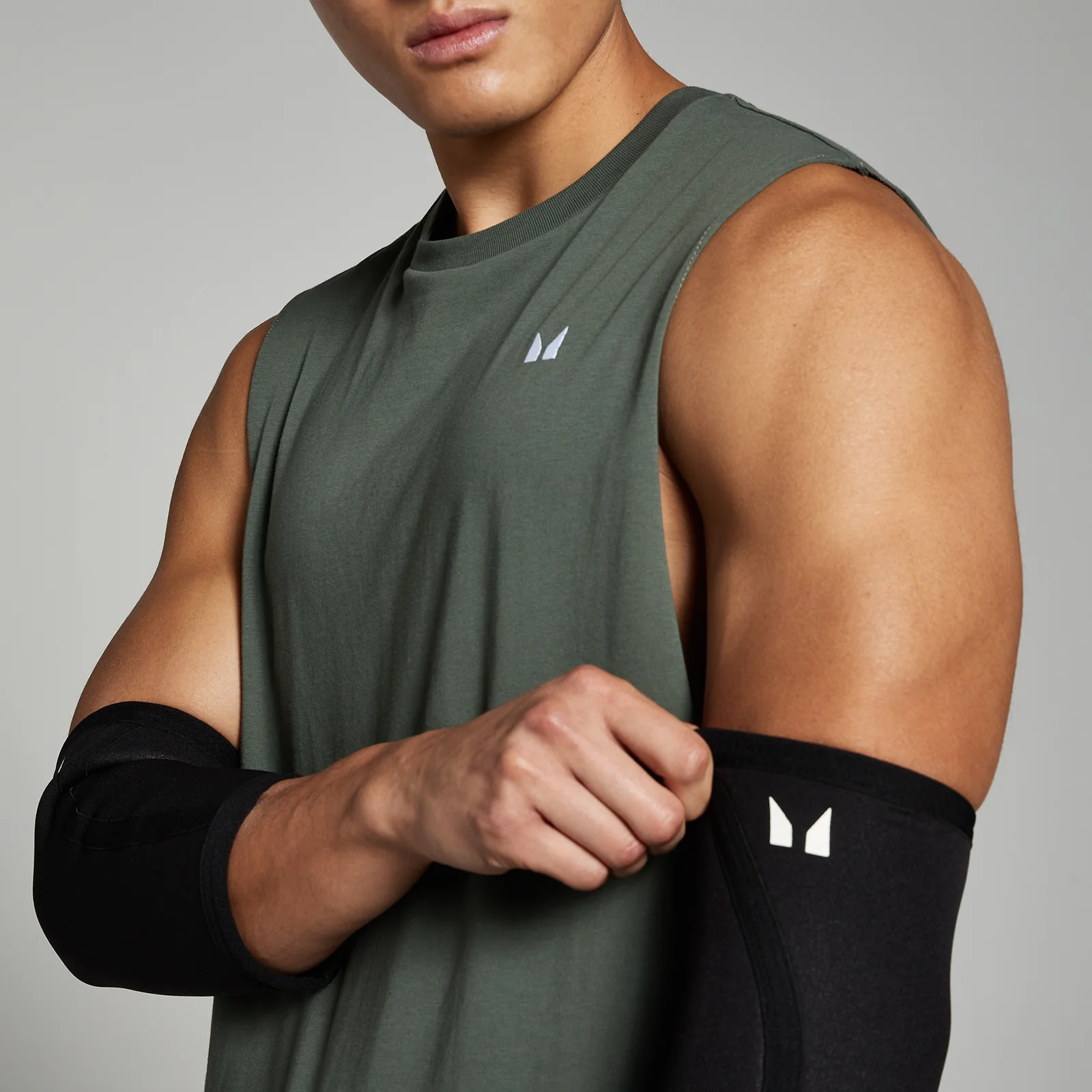 MP Unisex Training Elbow Sleeve Pair - Black - S Image 1