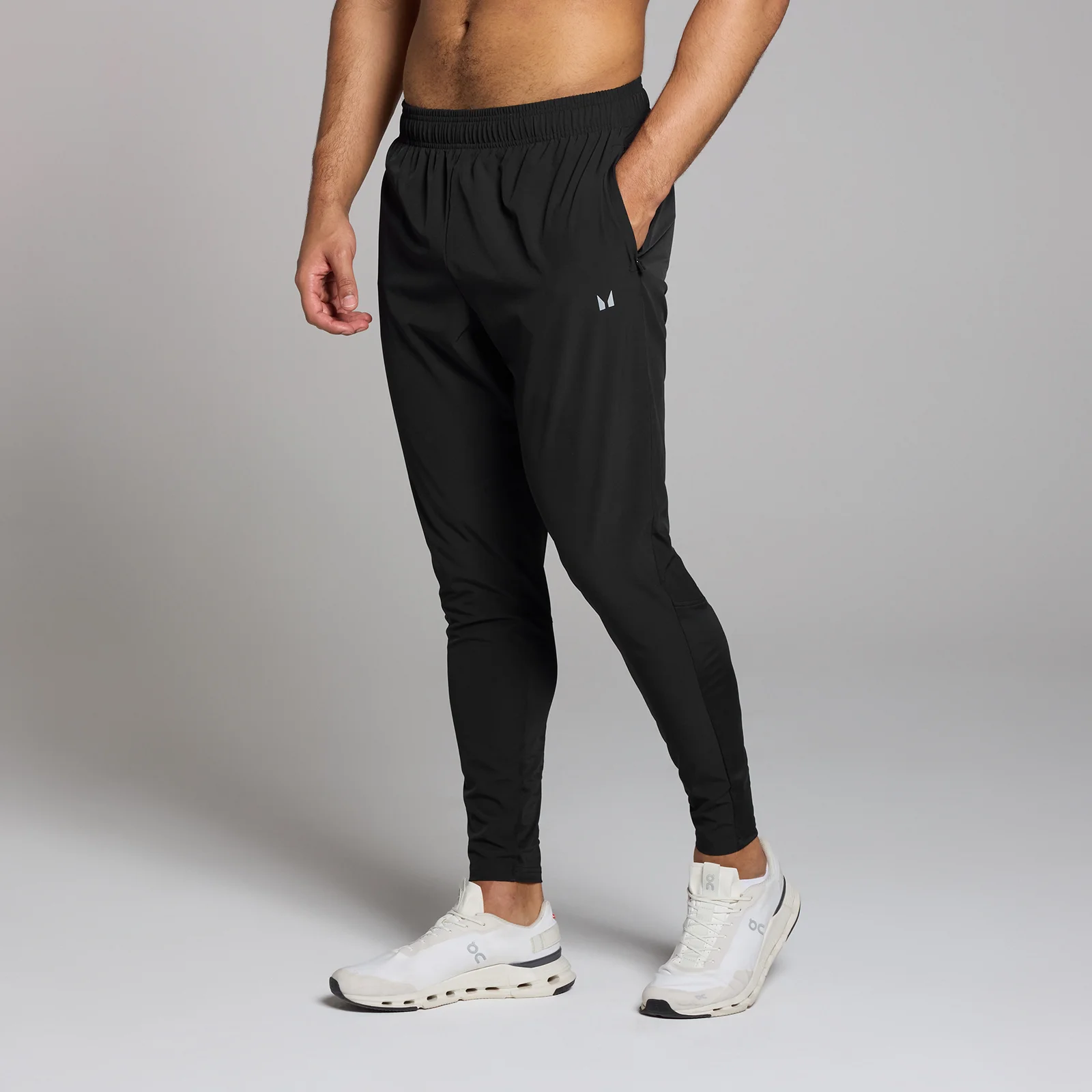MP Men's Training Woven Joggers - Black - M Image 1