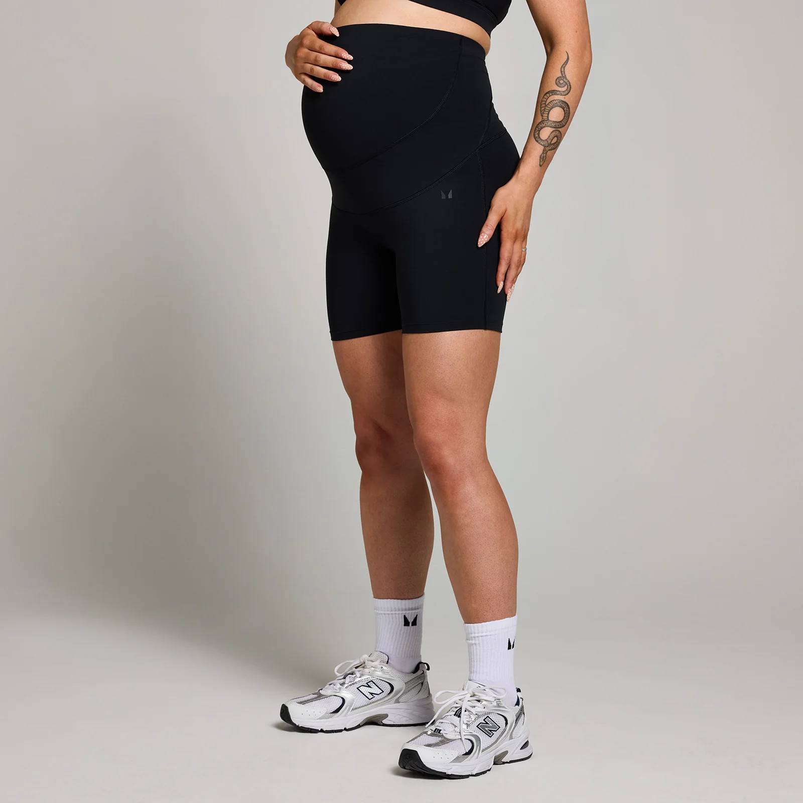 MP Women's Maternity Over the Bump Cycling Shorts - Black - M Image 1