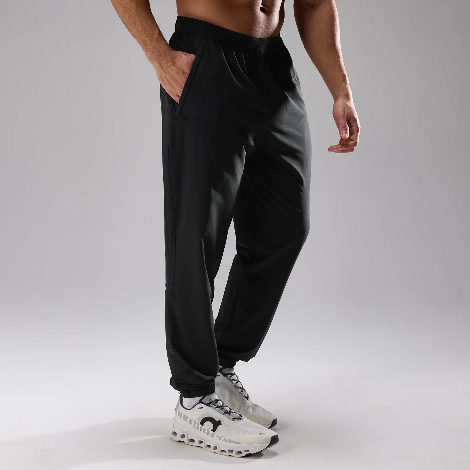 MP Men's Training Ultra Woven Jogger - Black - M Image 1