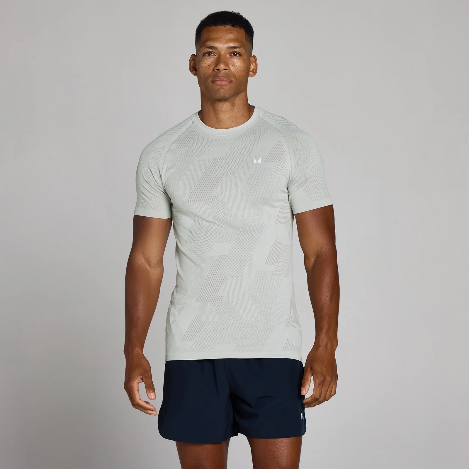 MP Men's Tempo Pillar Graphic Seamless T-Shirt - Chrome - XS Image 1