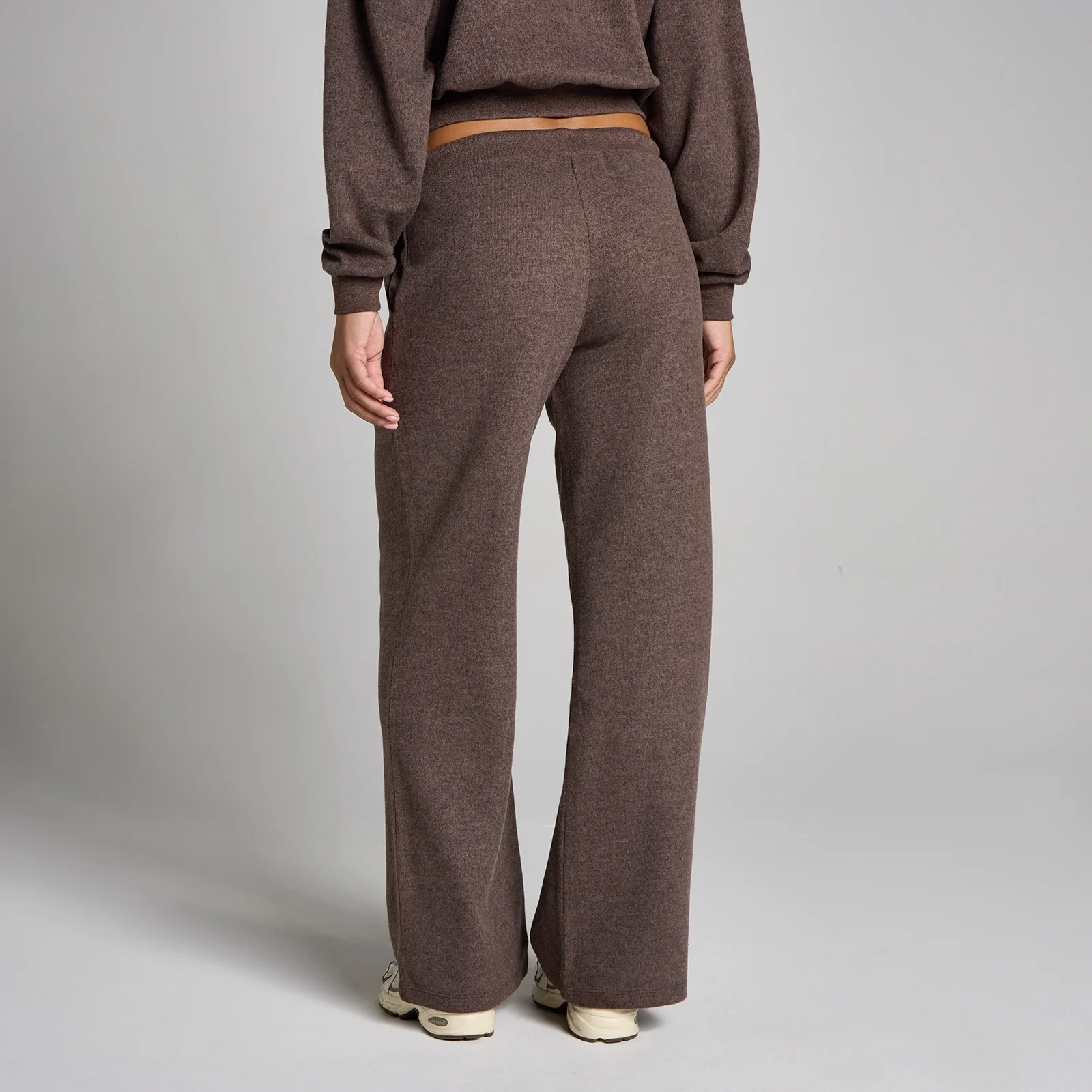 MP Women's Soft Touch Mid Rise Straight Leg Joggers - Cocoa Marl - XS Image 2